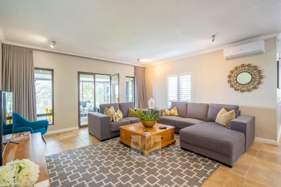 3 Bedroom Property for Sale in Kloof KwaZulu-Natal