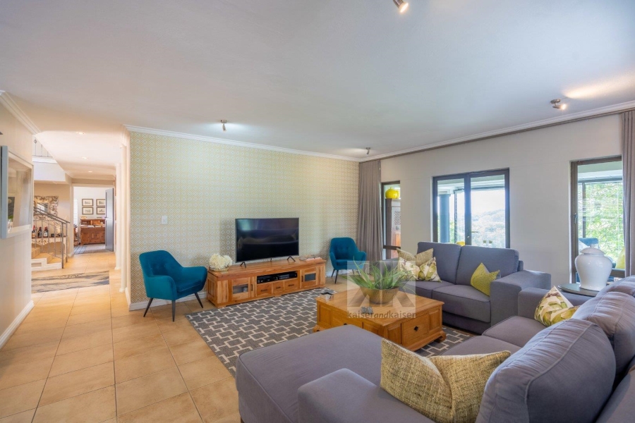 3 Bedroom Property for Sale in Kloof KwaZulu-Natal