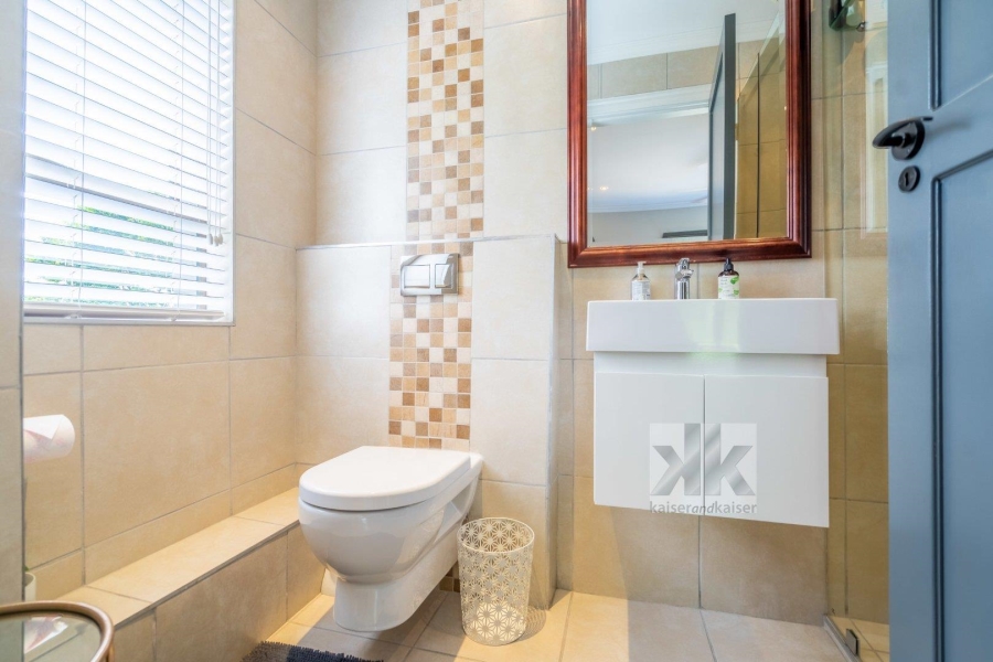 3 Bedroom Property for Sale in Kloof KwaZulu-Natal