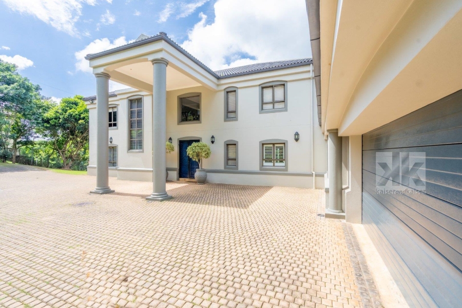 3 Bedroom Property for Sale in Kloof KwaZulu-Natal