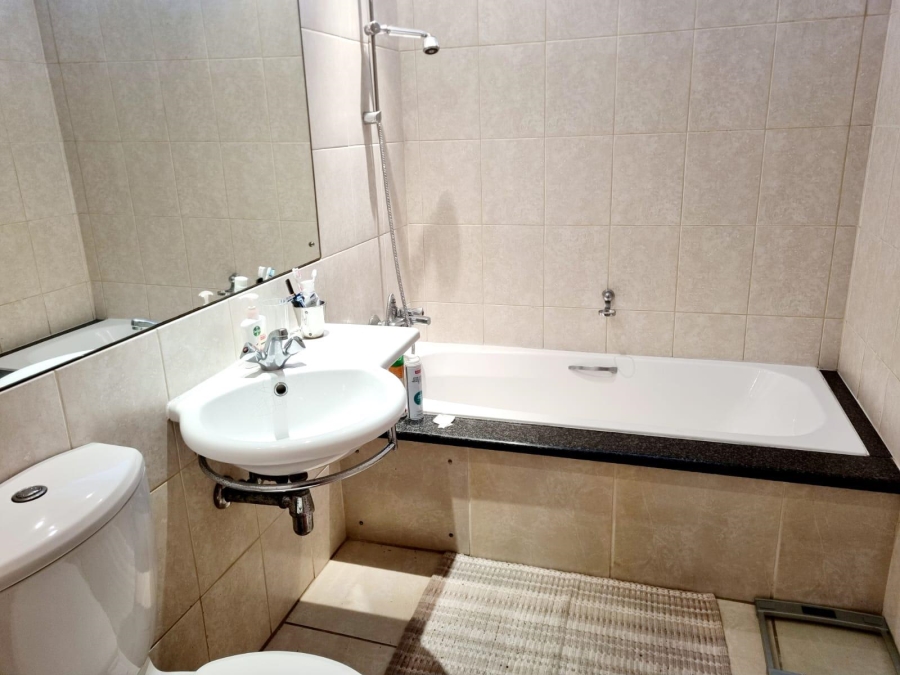 2 Bedroom Property for Sale in Umhlanga KwaZulu-Natal
