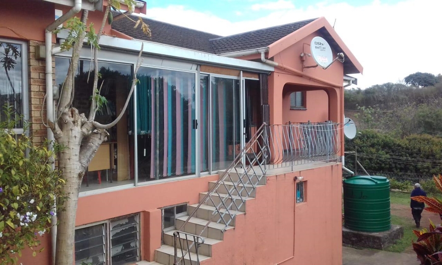 5 Bedroom Property for Sale in Brindhaven KwaZulu-Natal