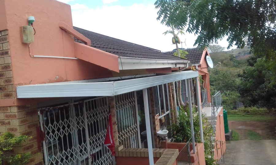 5 Bedroom Property for Sale in Brindhaven KwaZulu-Natal