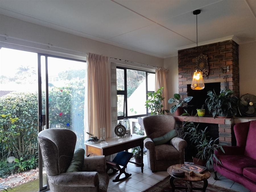 3 Bedroom Property for Sale in Uvongo KwaZulu-Natal