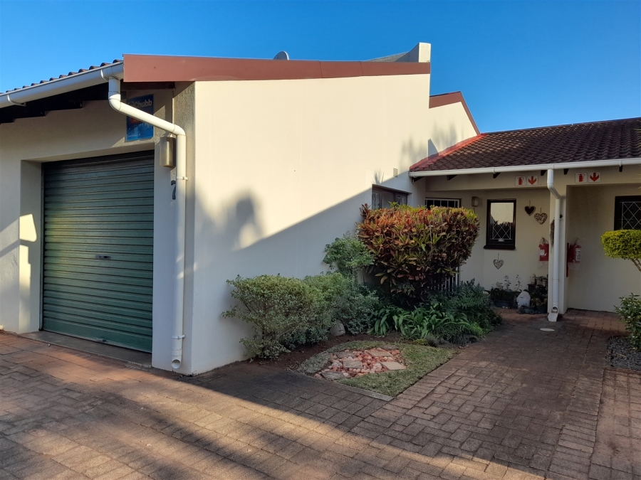 3 Bedroom Property for Sale in Uvongo KwaZulu-Natal