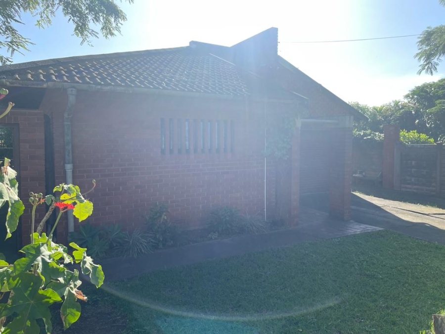 3 Bedroom Property for Sale in Larkfield KwaZulu-Natal
