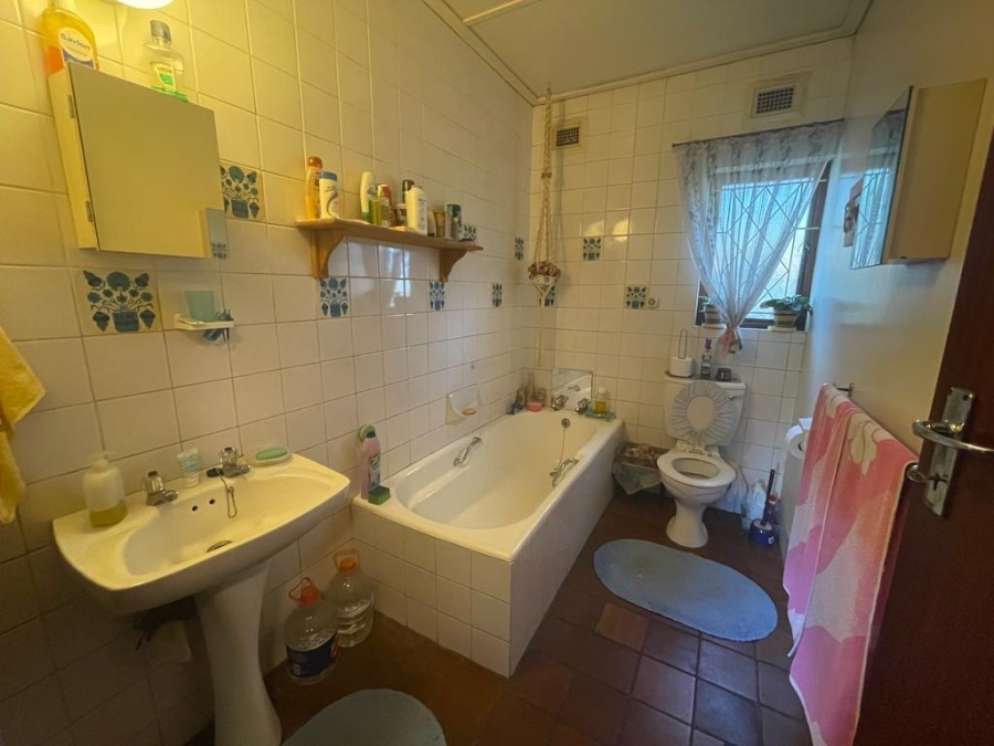 3 Bedroom Property for Sale in Larkfield KwaZulu-Natal