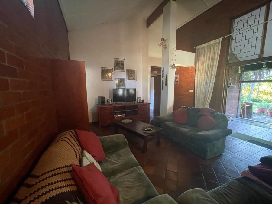 3 Bedroom Property for Sale in Larkfield KwaZulu-Natal