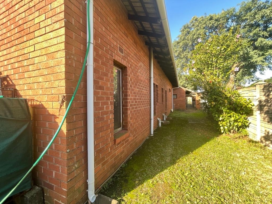 3 Bedroom Property for Sale in Larkfield KwaZulu-Natal