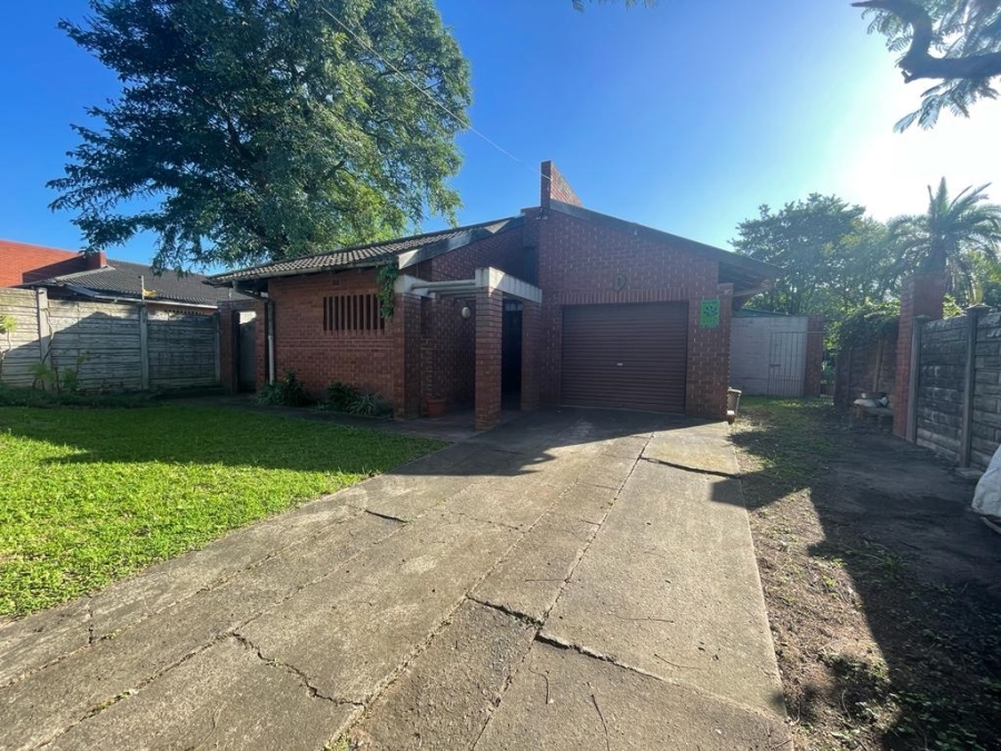 3 Bedroom Property for Sale in Larkfield KwaZulu-Natal