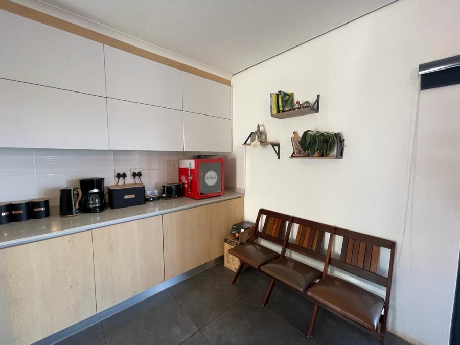 6 Bedroom Property for Sale in Tugela Mouth KwaZulu-Natal