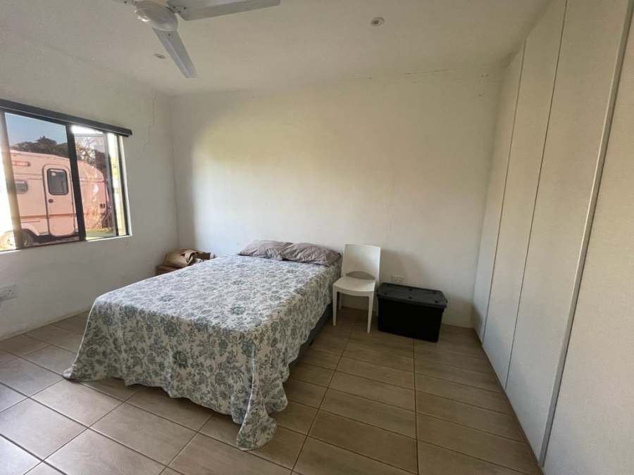 6 Bedroom Property for Sale in Tugela Mouth KwaZulu-Natal