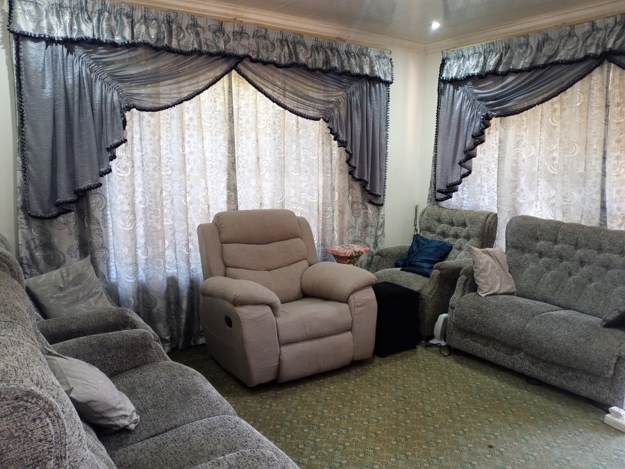 4 Bedroom Property for Sale in Raisethorpe KwaZulu-Natal