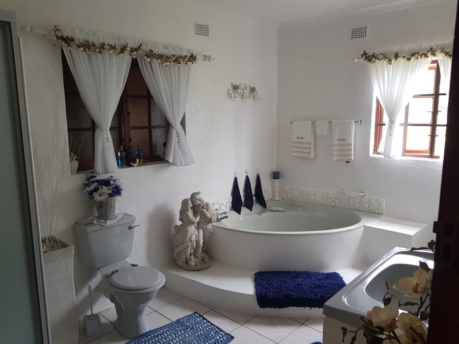 4 Bedroom Property for Sale in Thornville KwaZulu-Natal