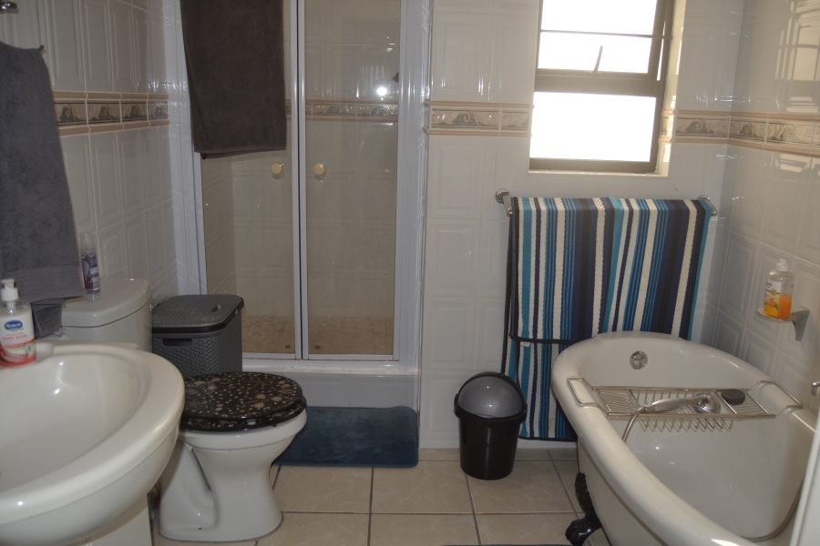 3 Bedroom Property for Sale in Scottburgh Central KwaZulu-Natal