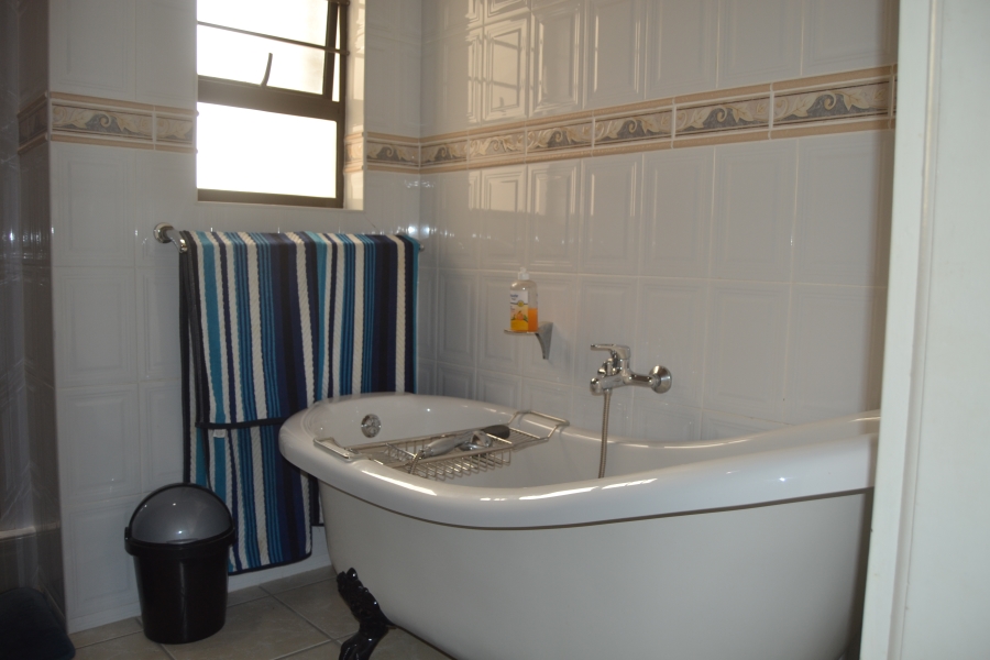 3 Bedroom Property for Sale in Scottburgh Central KwaZulu-Natal