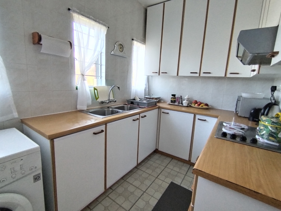 2 Bedroom Property for Sale in Scottburgh Central KwaZulu-Natal
