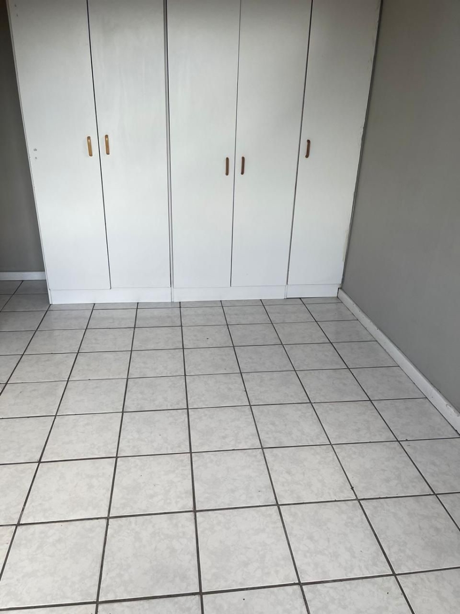 2 Bedroom Property for Sale in Pietermaritzburg Central KwaZulu-Natal