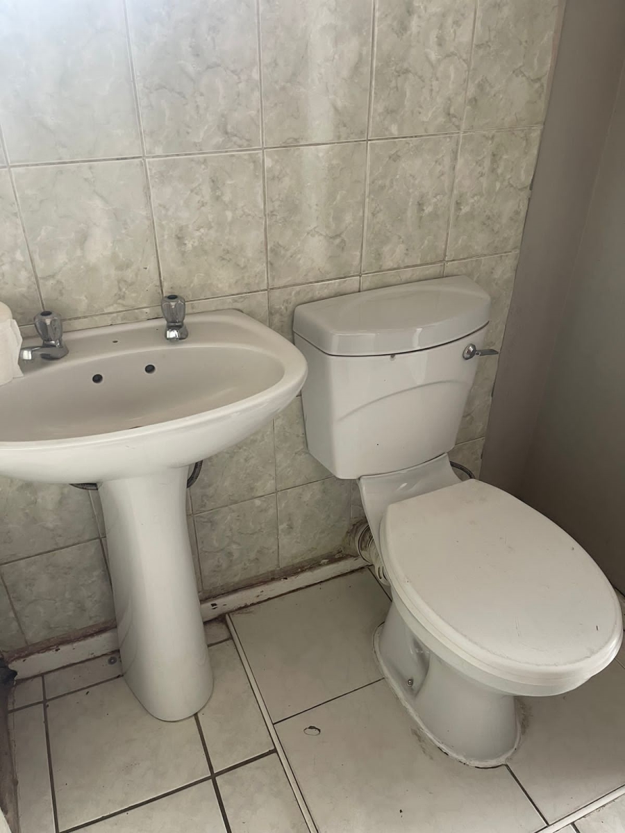 2 Bedroom Property for Sale in Pietermaritzburg Central KwaZulu-Natal