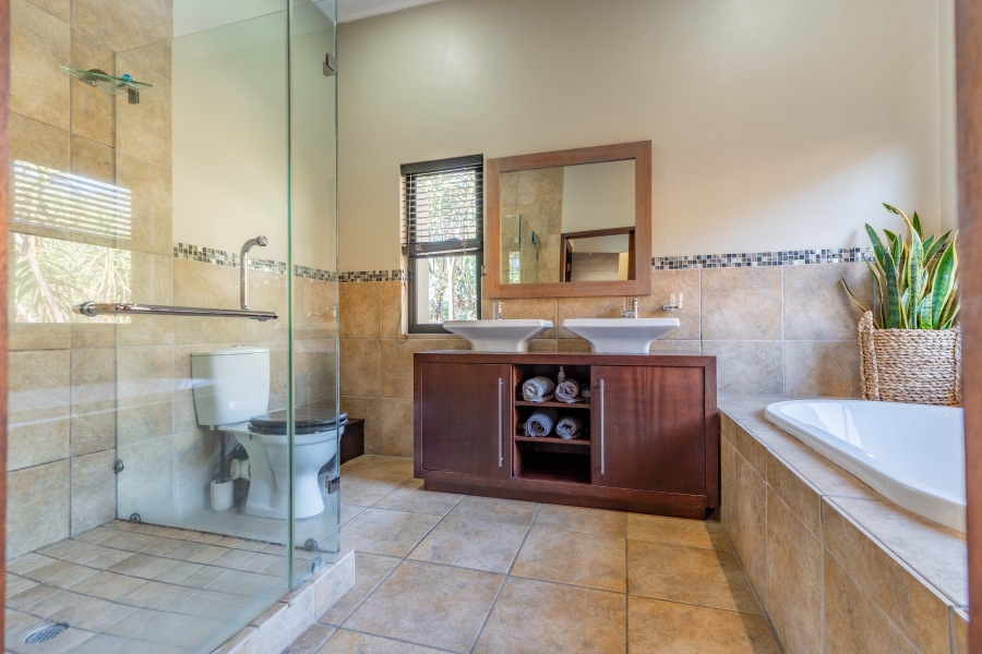 4 Bedroom Property for Sale in Everton KwaZulu-Natal