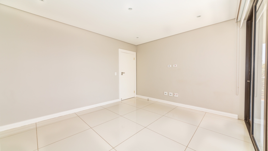 6 Bedroom Property for Sale in Izinga Estate KwaZulu-Natal