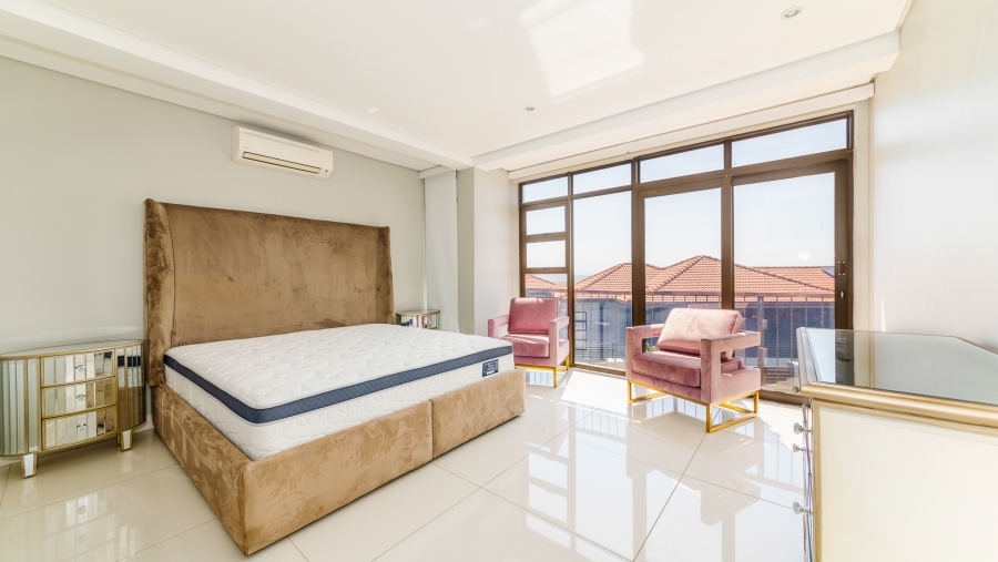 6 Bedroom Property for Sale in Izinga Estate KwaZulu-Natal