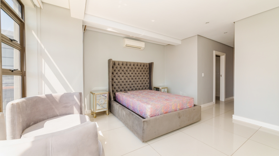 6 Bedroom Property for Sale in Izinga Estate KwaZulu-Natal