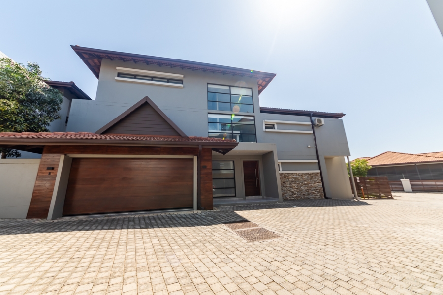 6 Bedroom Property for Sale in Izinga Estate KwaZulu-Natal