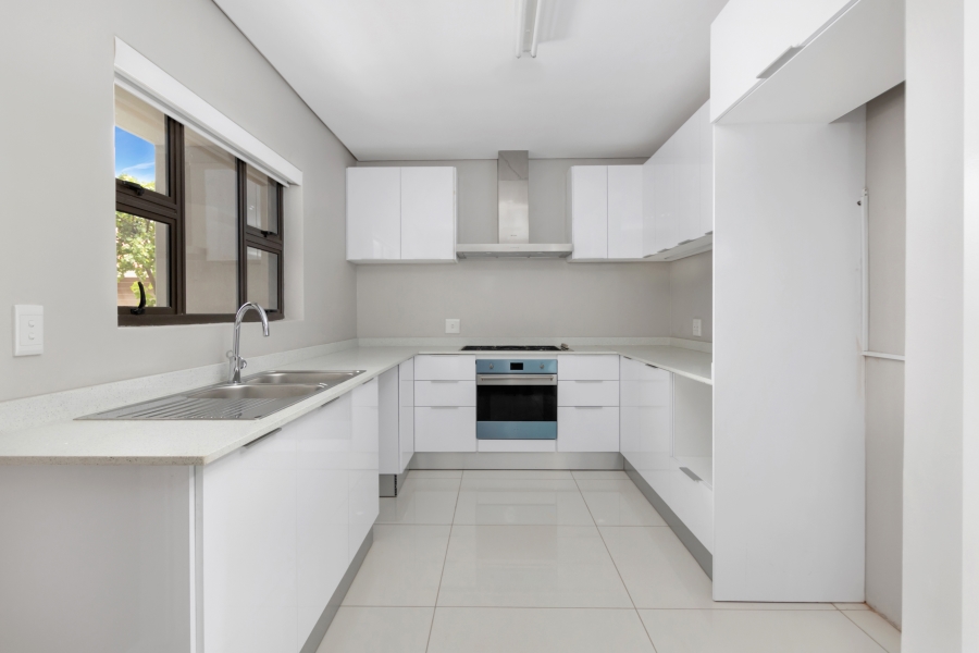 6 Bedroom Property for Sale in Izinga Estate KwaZulu-Natal