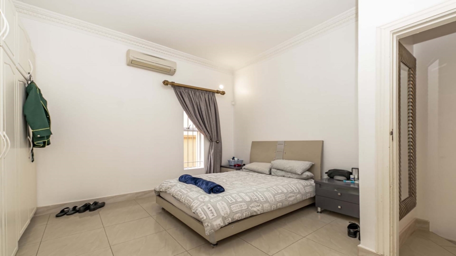 5 Bedroom Property for Sale in Umhlanga KwaZulu-Natal