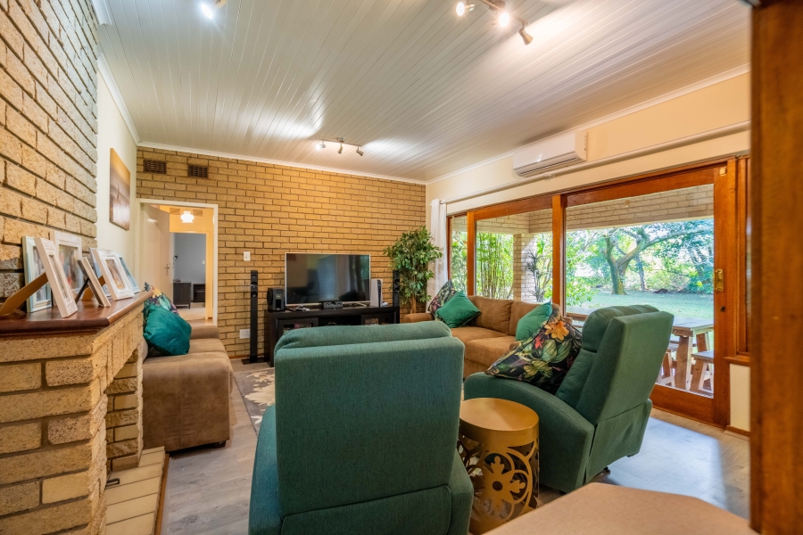 4 Bedroom Property for Sale in Winston Park KwaZulu-Natal