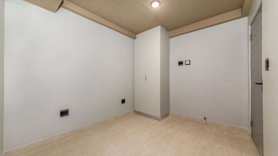 2 Bedroom Property for Sale in New Town Centre KwaZulu-Natal