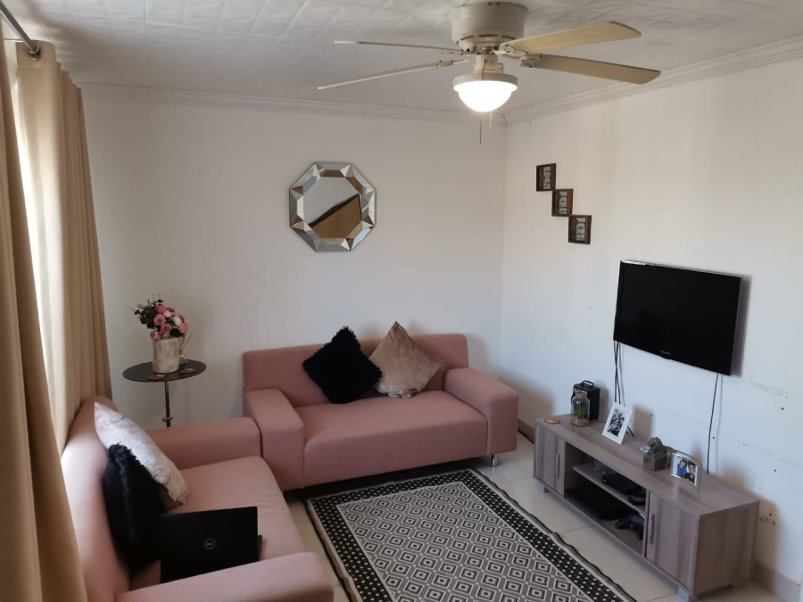 3 Bedroom Property for Sale in Trenance Park KwaZulu-Natal