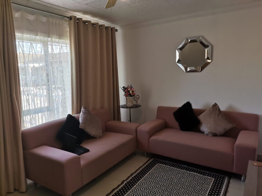 3 Bedroom Property for Sale in Trenance Park KwaZulu-Natal