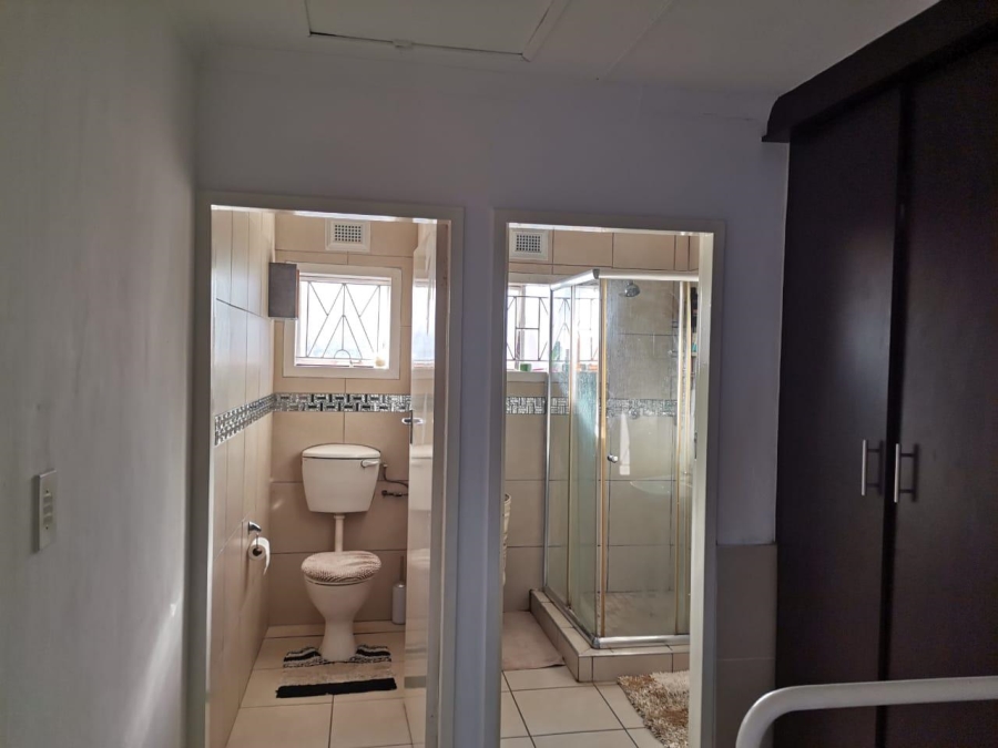 3 Bedroom Property for Sale in Trenance Park KwaZulu-Natal