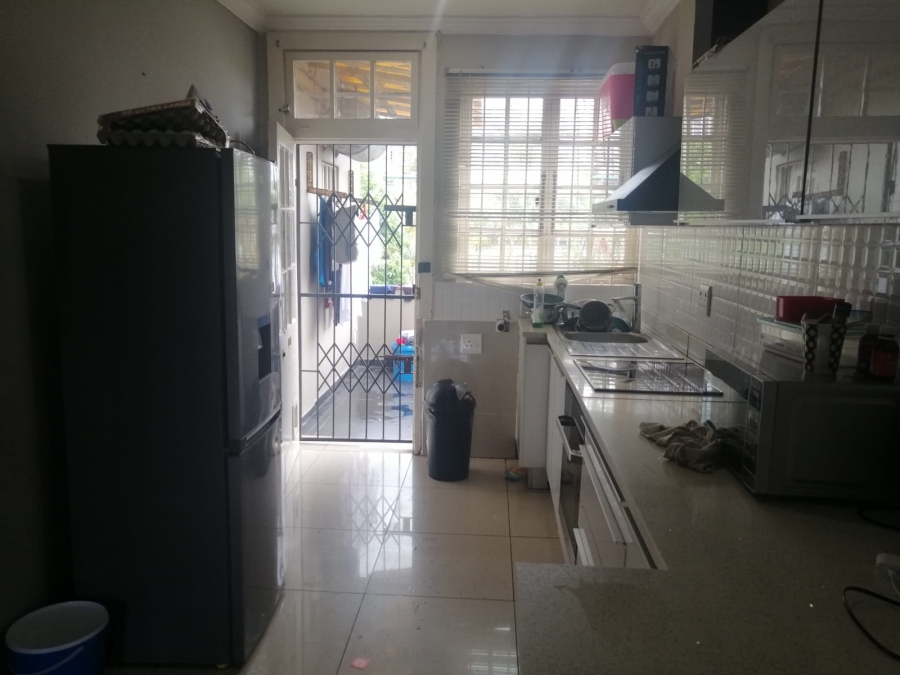 2 Bedroom Property for Sale in Glenwood KwaZulu-Natal