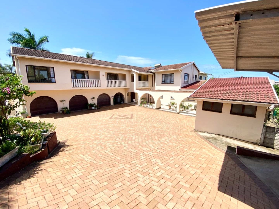 10 Bedroom Property for Sale in Herrwood Park KwaZulu-Natal