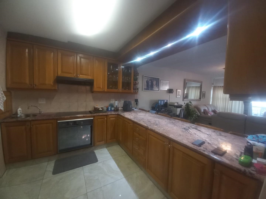 3 Bedroom Property for Sale in Meer En See KwaZulu-Natal