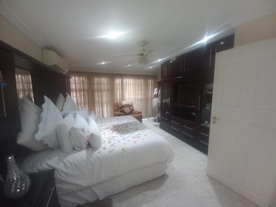 3 Bedroom Property for Sale in Meer En See KwaZulu-Natal