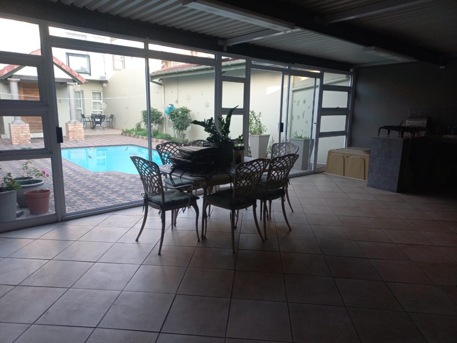 3 Bedroom Property for Sale in Meer En See KwaZulu-Natal