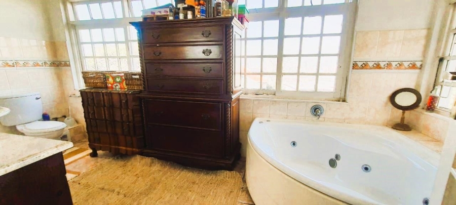 4 Bedroom Property for Sale in Morningside KwaZulu-Natal