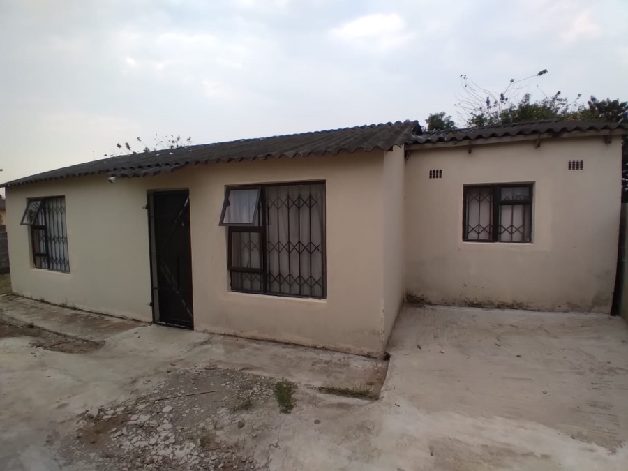 4 Bedroom Property for Sale in Esikhawini KwaZulu-Natal