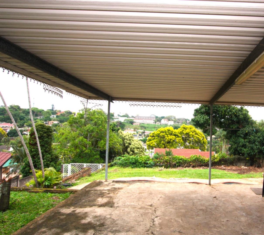 3 Bedroom Property for Sale in Queensburgh KwaZulu-Natal