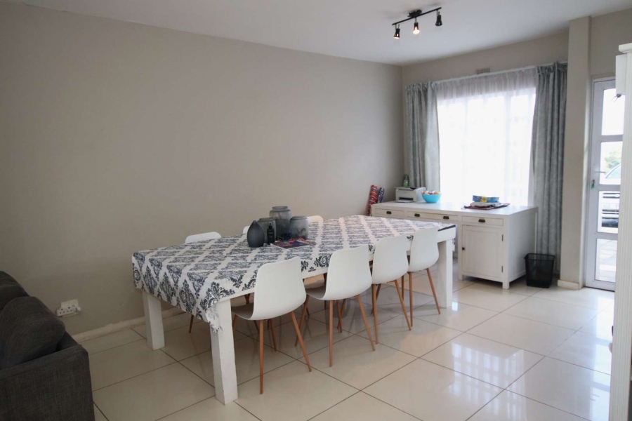 3 Bedroom Property for Sale in Sunningdale KwaZulu-Natal