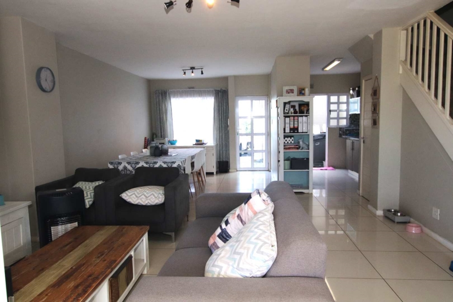 3 Bedroom Property for Sale in Sunningdale KwaZulu-Natal