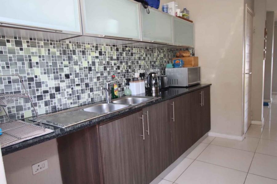 3 Bedroom Property for Sale in Sunningdale KwaZulu-Natal