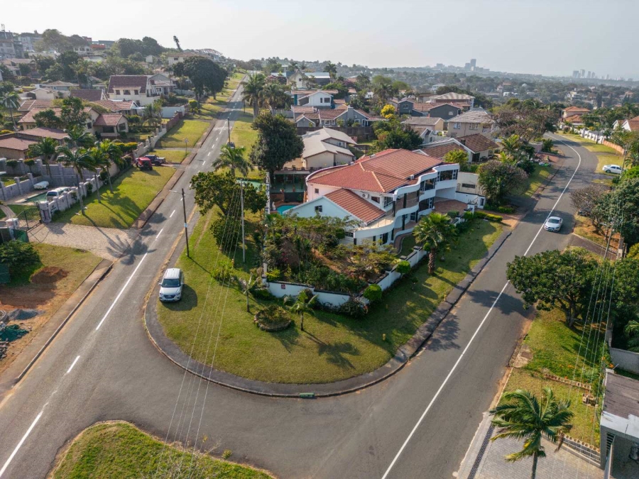 6 Bedroom Property for Sale in Glen Ashley KwaZulu-Natal