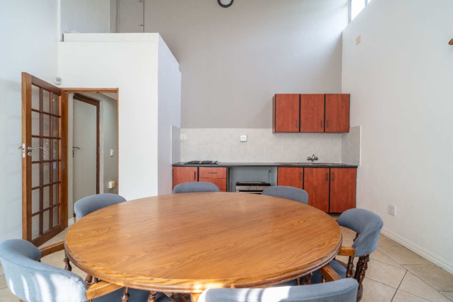 6 Bedroom Property for Sale in Glen Ashley KwaZulu-Natal