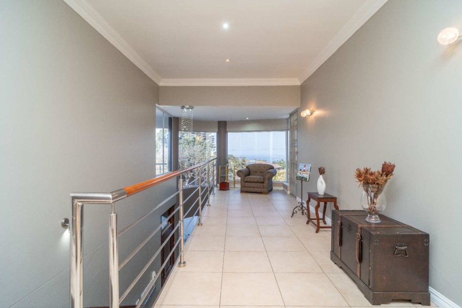 6 Bedroom Property for Sale in Glen Ashley KwaZulu-Natal