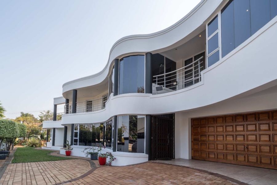 6 Bedroom Property for Sale in Glen Ashley KwaZulu-Natal